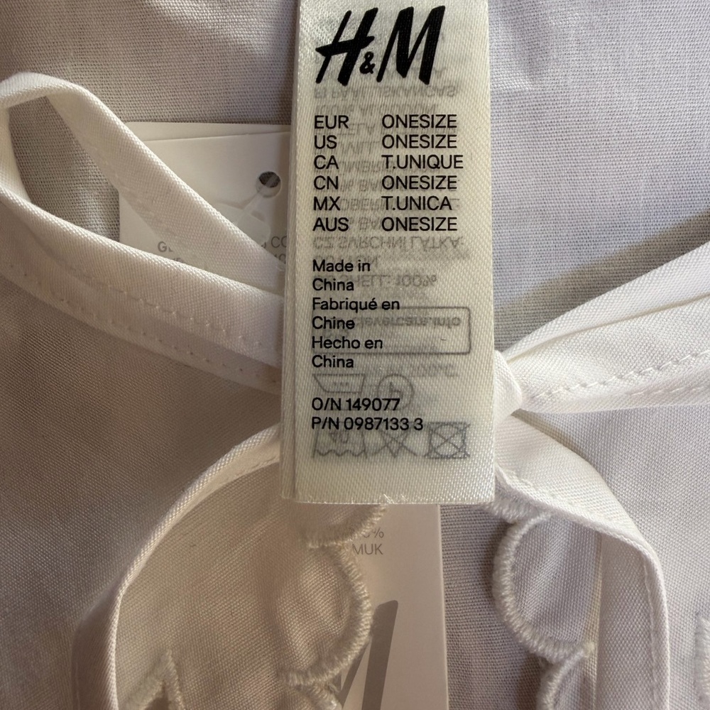 H&M White Scalloped Embroidered Detachable Collar - Picture 2 of 2